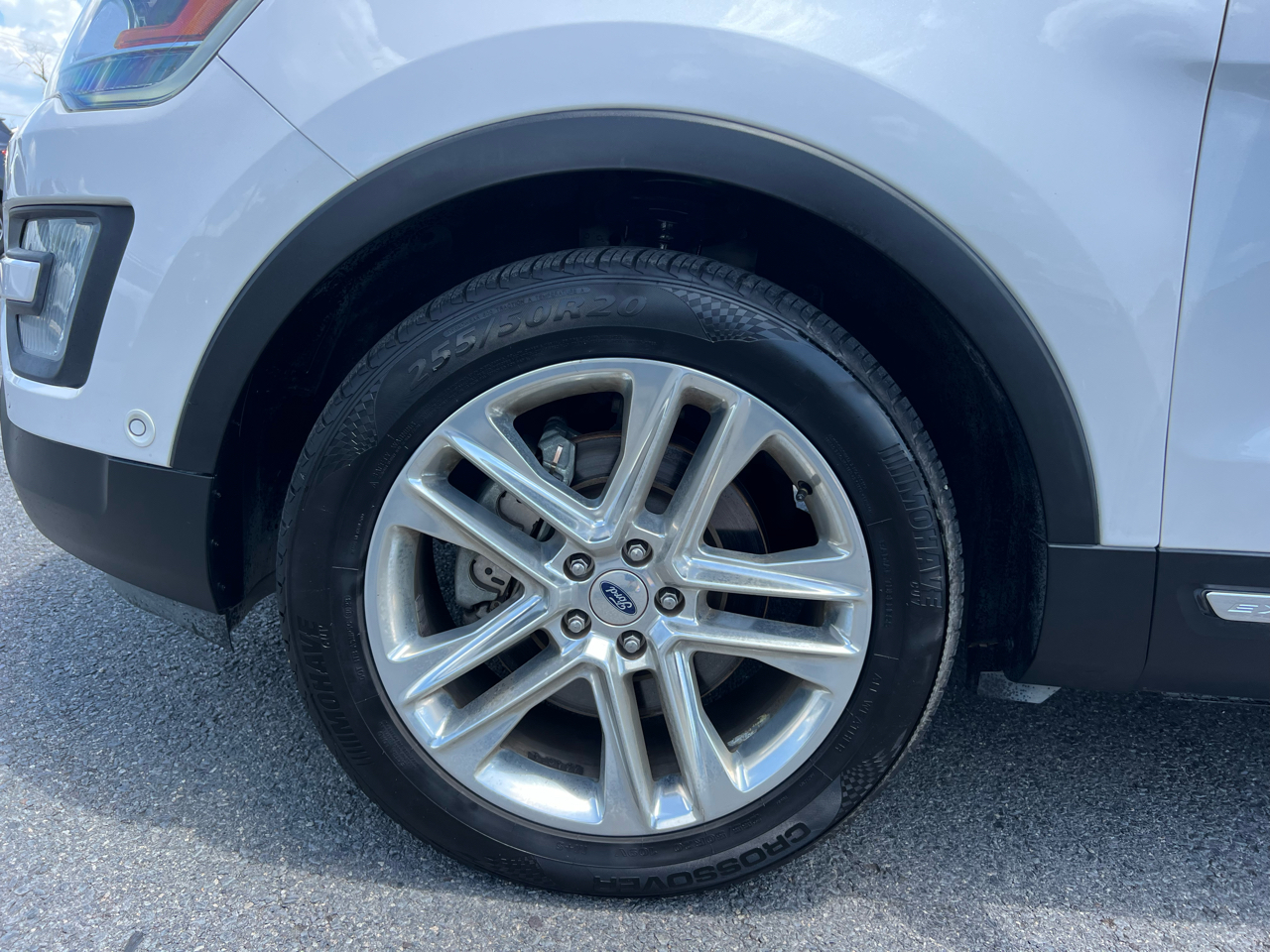 Ford Explorer Limited FWD 2017