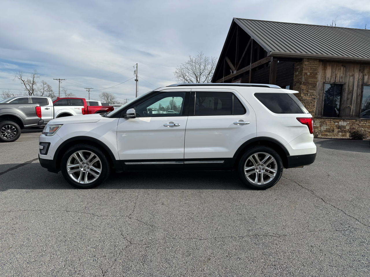 Ford Explorer Limited FWD 2017