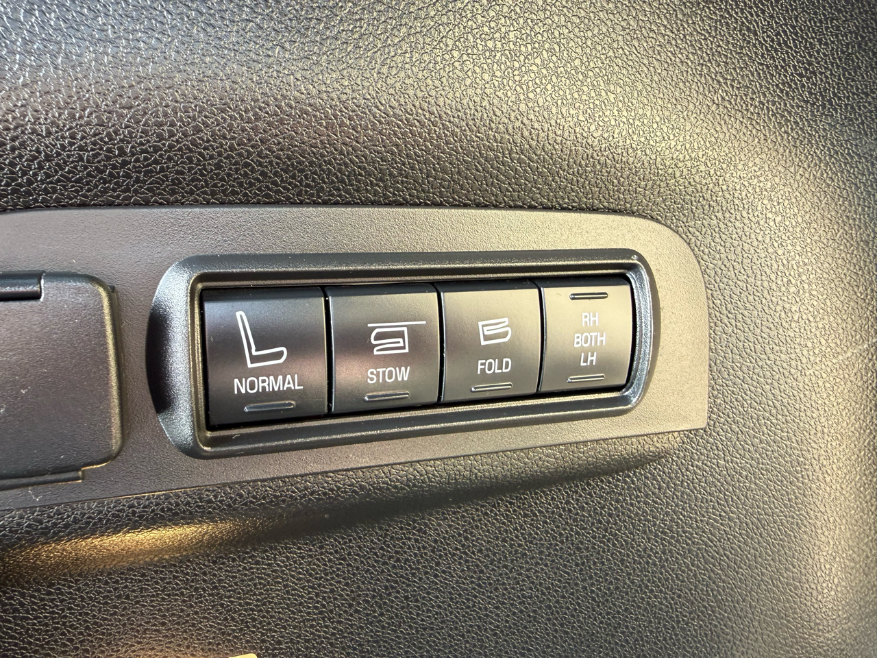 Ford Explorer Limited FWD 2017