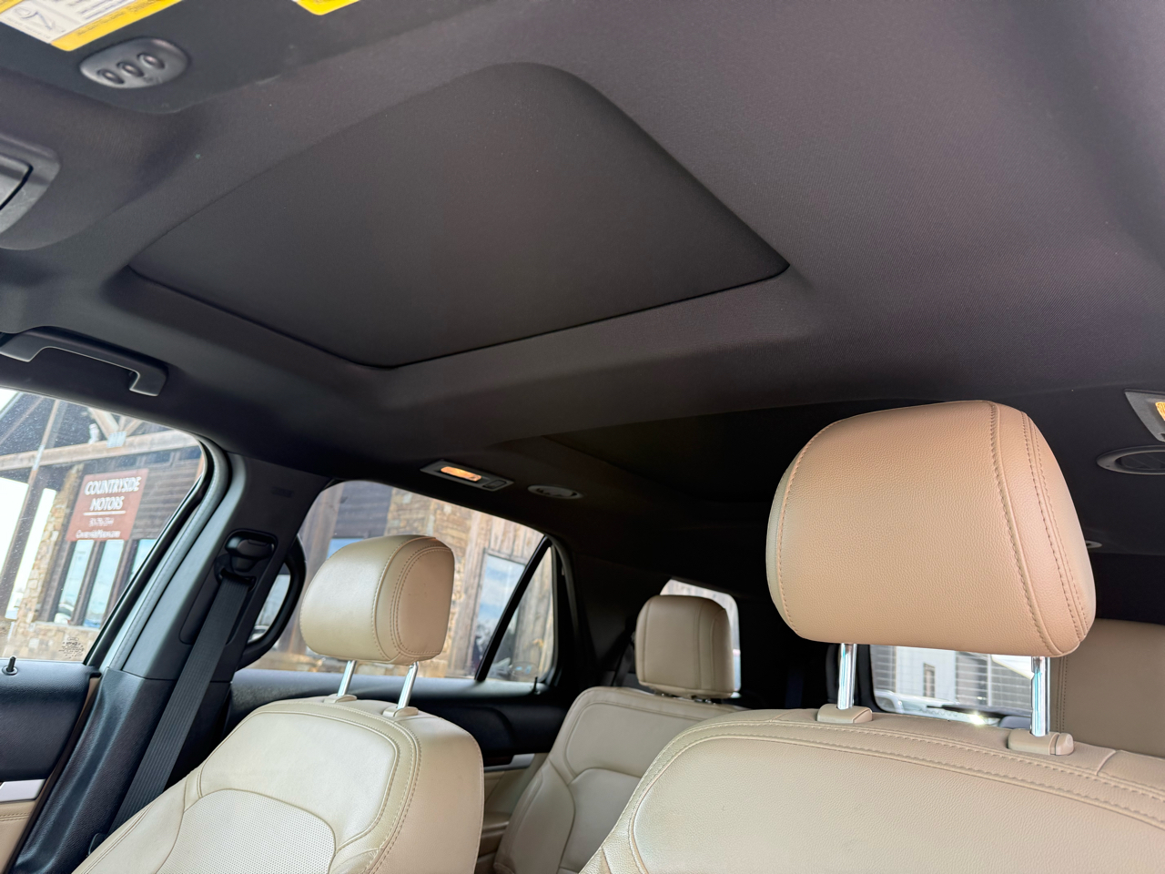 Ford Explorer Limited FWD 2017