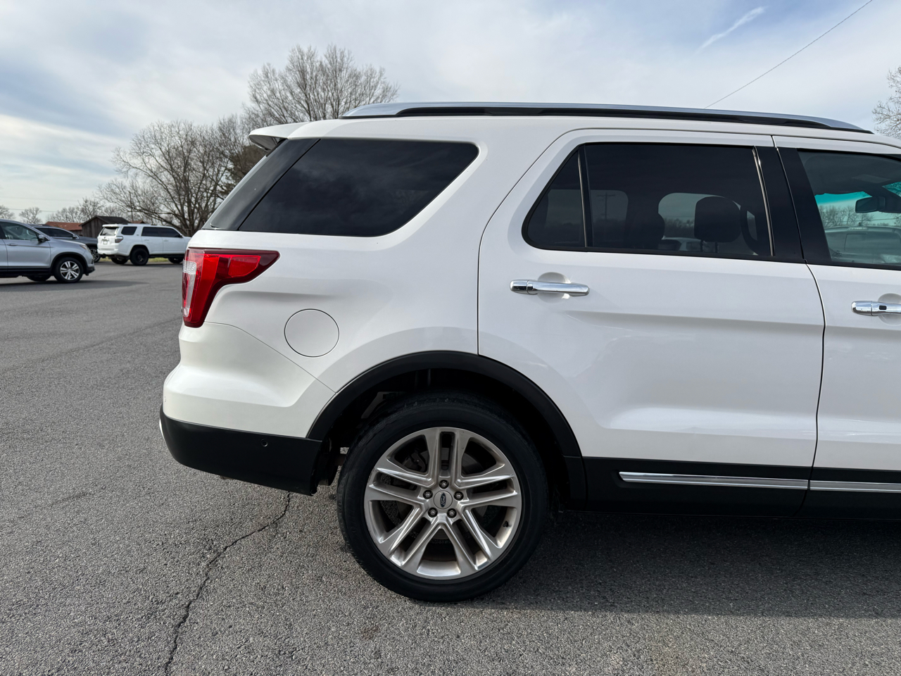 Ford Explorer Limited FWD 2017