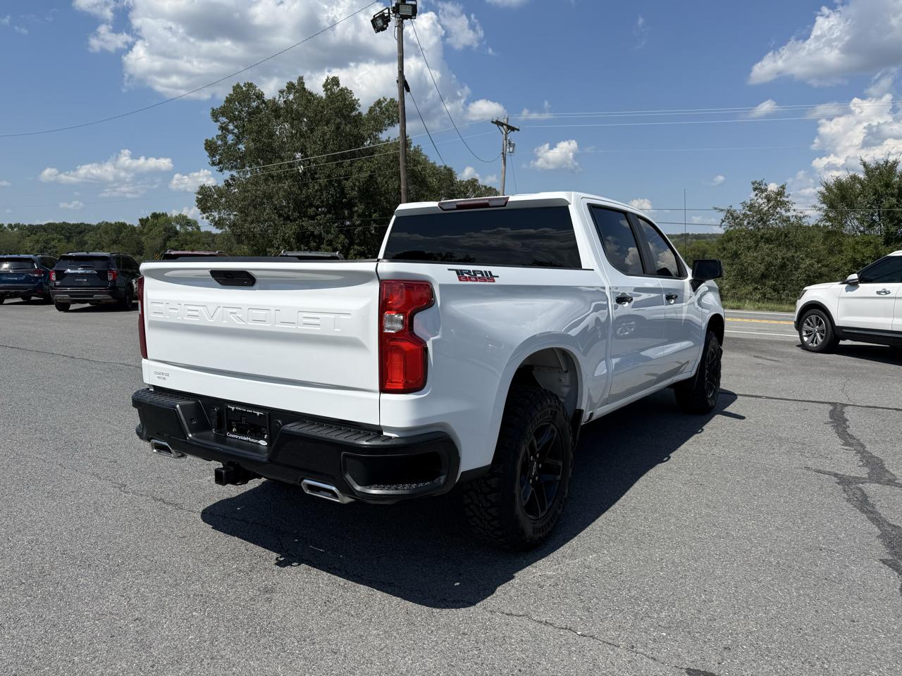 Chevrolet Silverado 1500 LT Trail Boss Crew Cab 4WD 2020