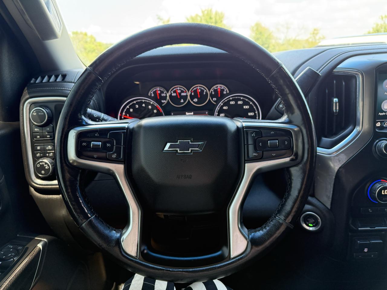 Chevrolet Silverado 1500 LT Trail Boss Crew Cab 4WD 2020
