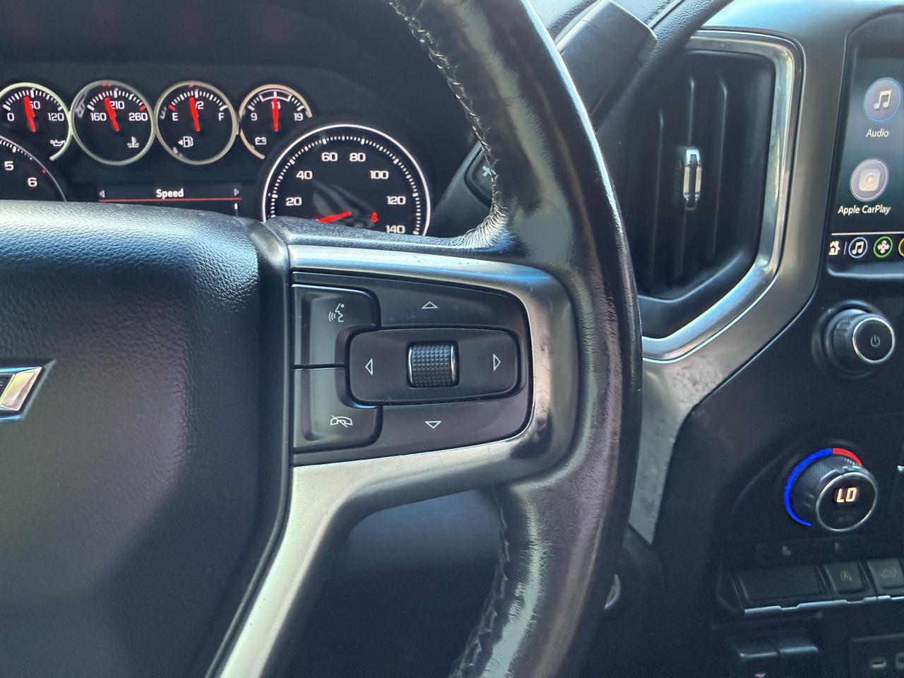 Chevrolet Silverado 1500 LT Trail Boss Crew Cab 4WD 2020