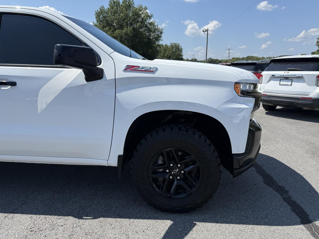 Chevrolet Silverado 1500 LT Trail Boss Crew Cab 4WD 2020
