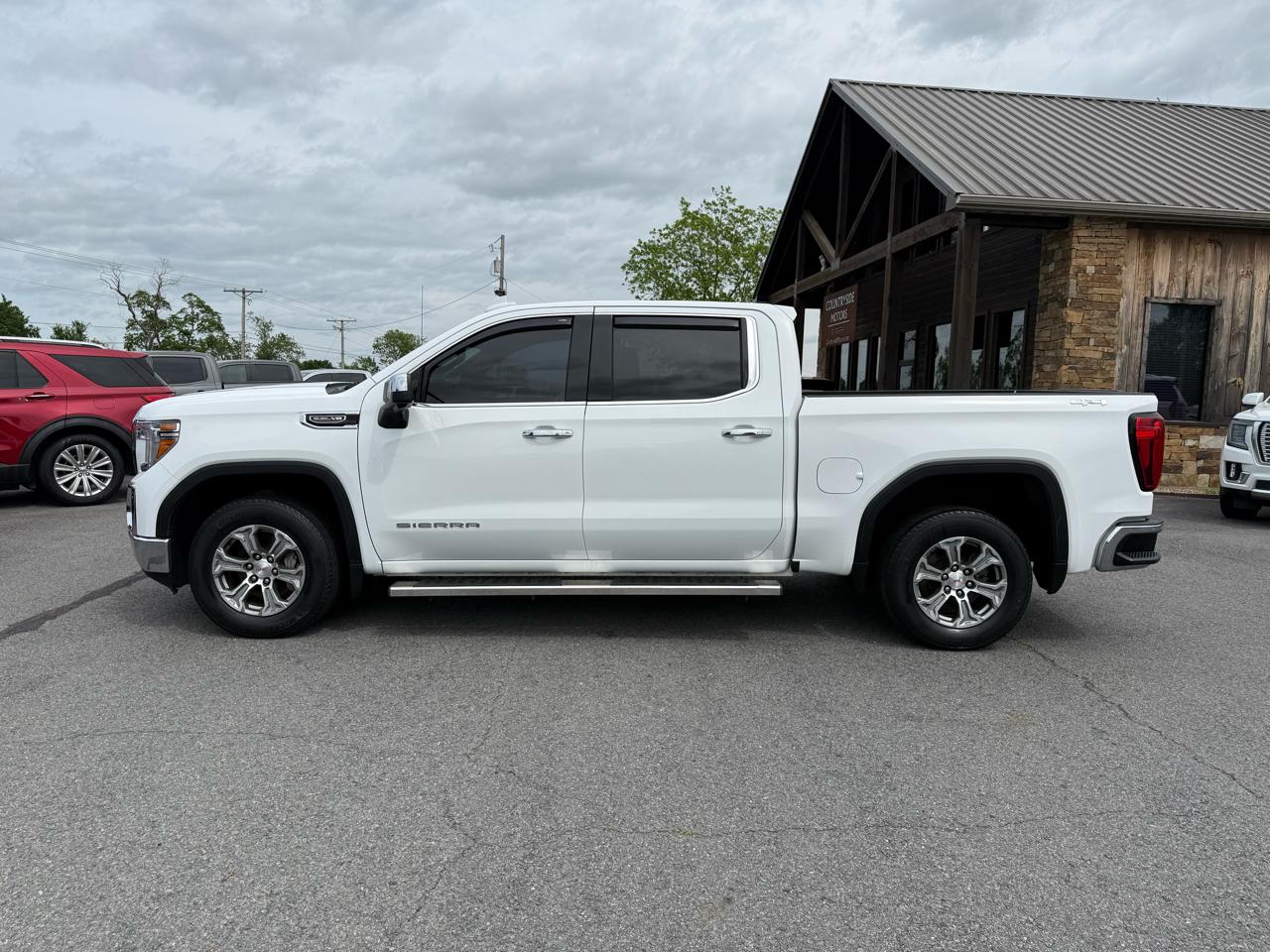 GMC Sierra 1500 SLT Crew Cab 4WD 2020