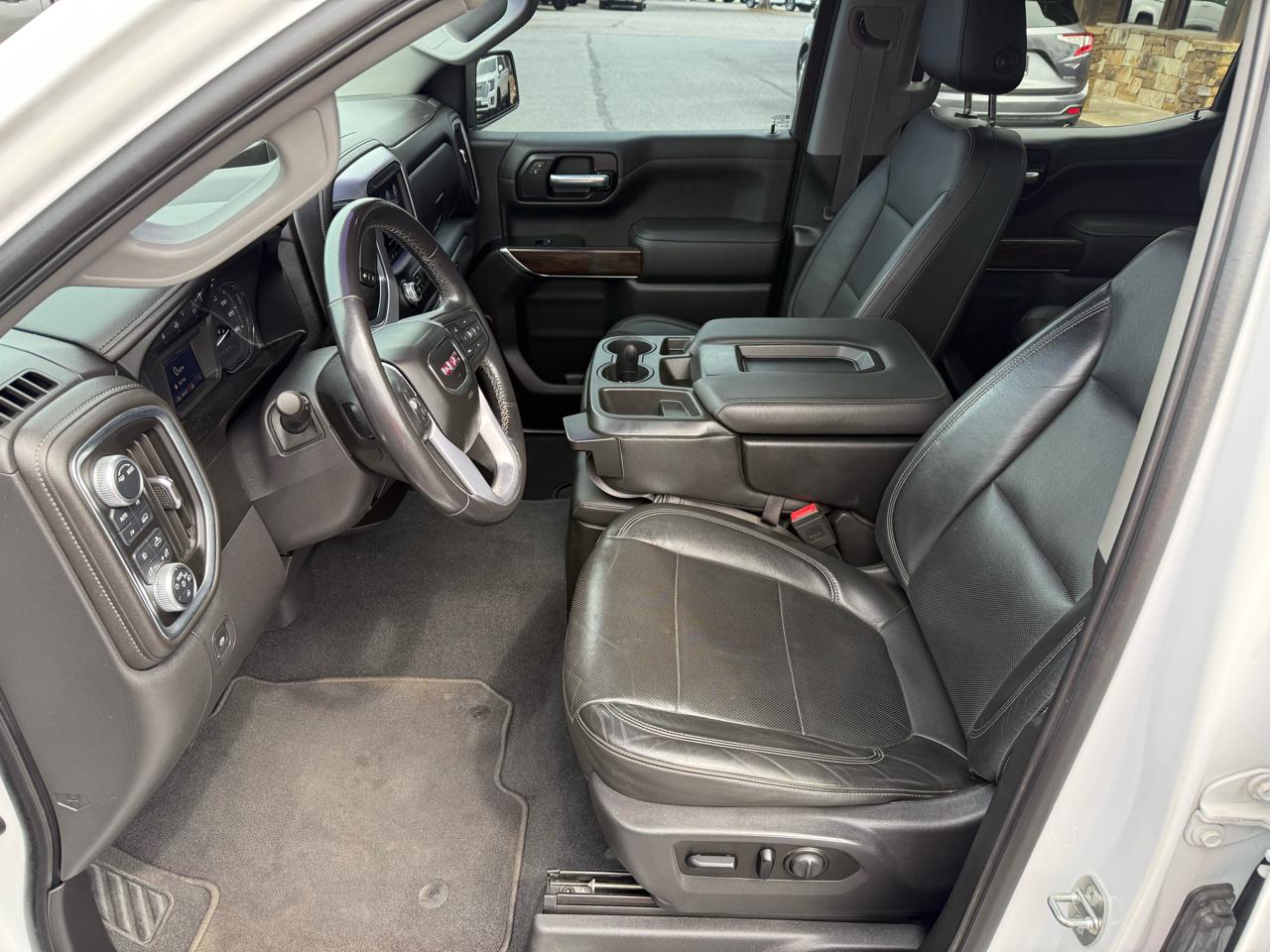 GMC Sierra 1500 SLT Crew Cab 4WD 2020