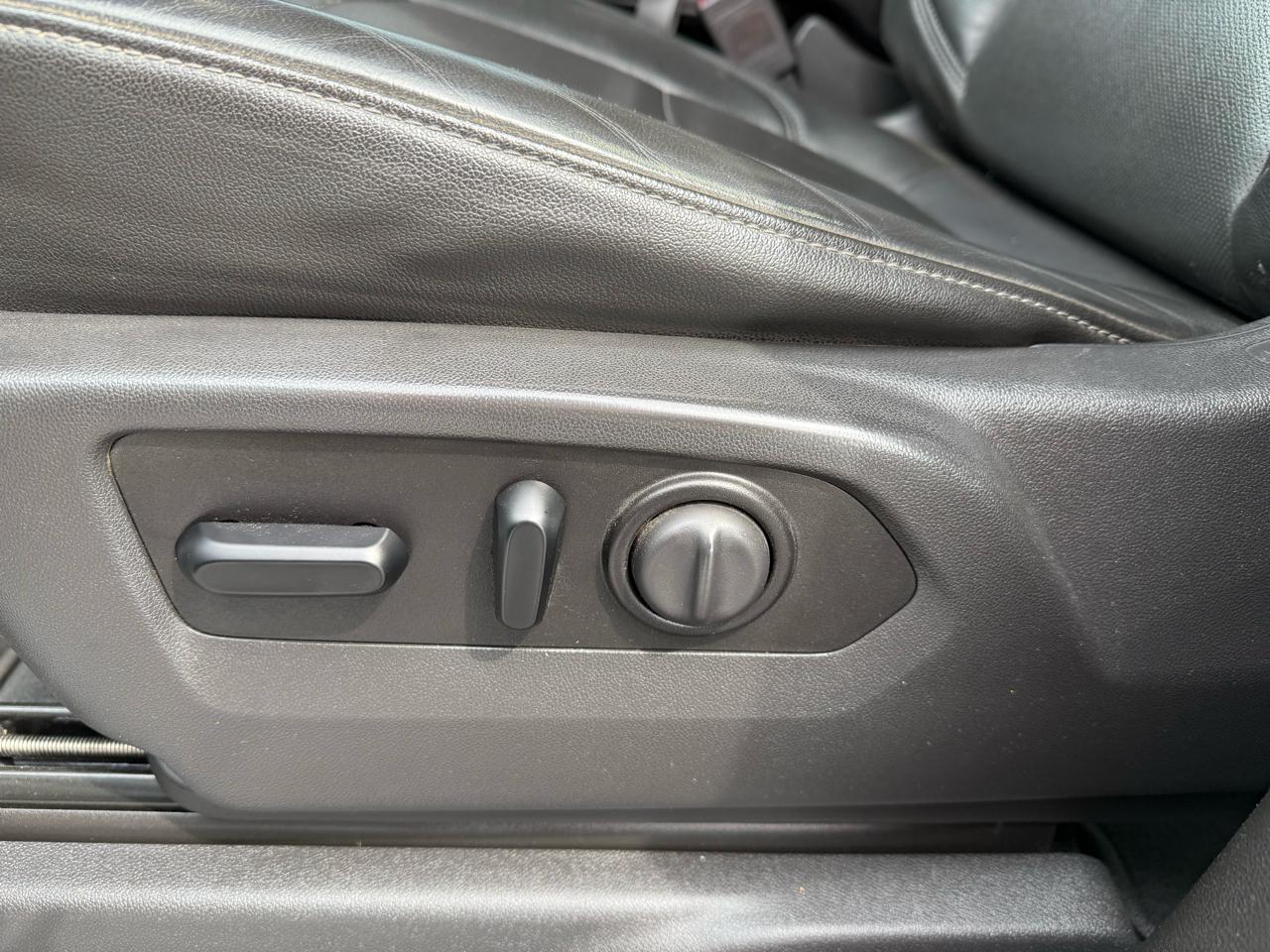 GMC Sierra 1500 SLT Crew Cab 4WD 2020