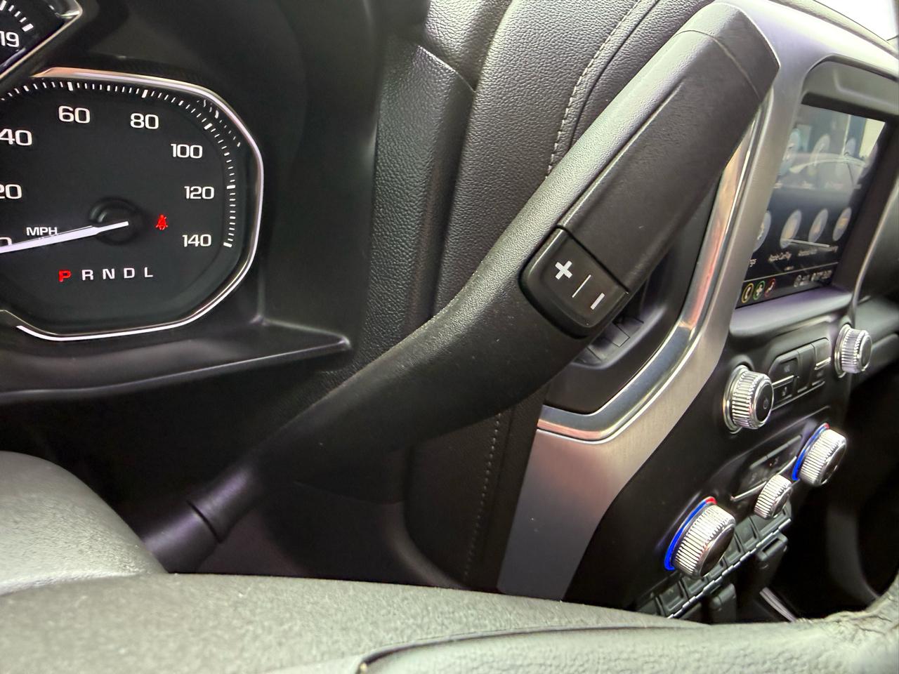 GMC Sierra 1500 SLT Crew Cab 4WD 2020