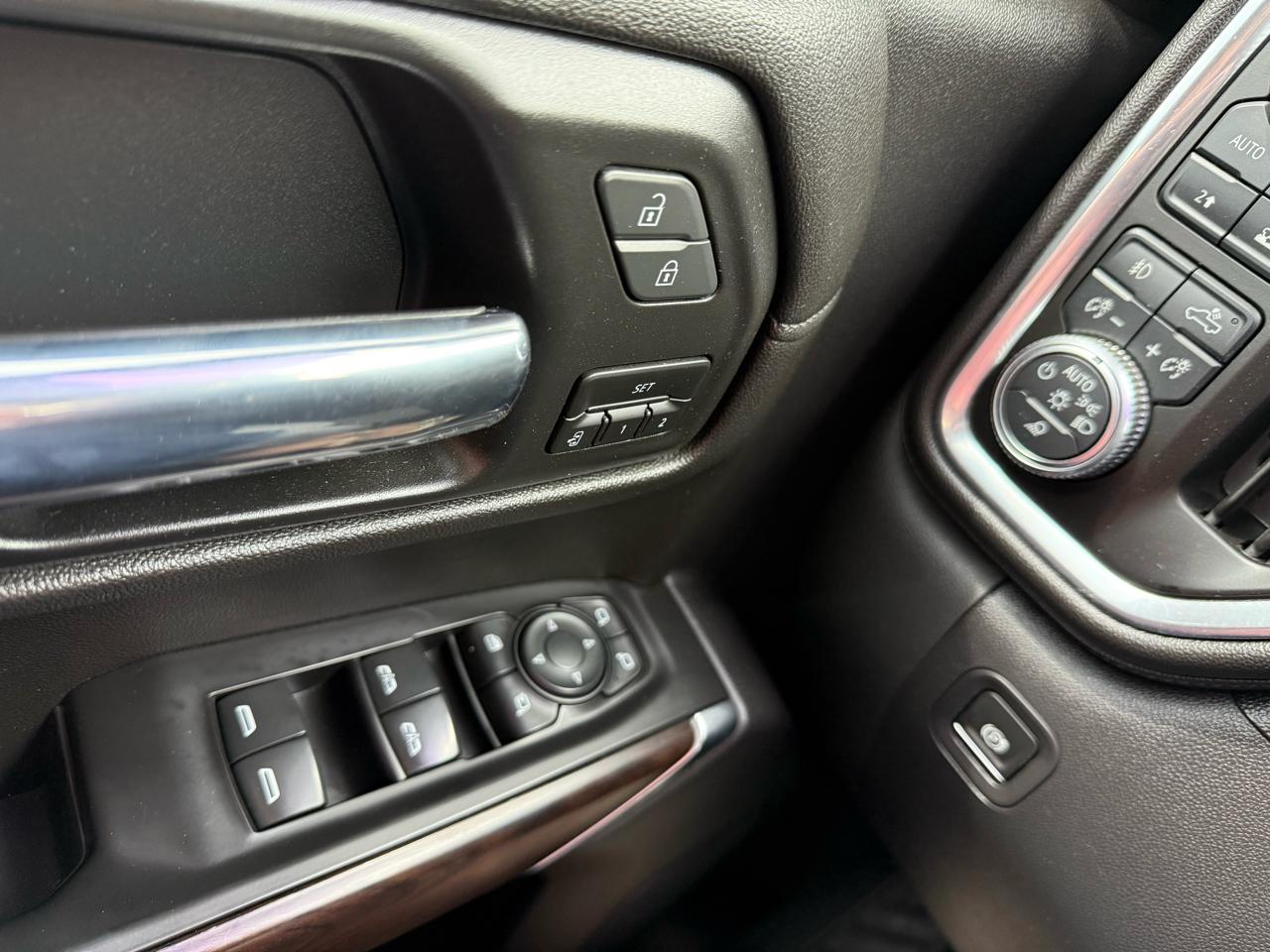 GMC Sierra 1500 SLT Crew Cab 4WD 2020