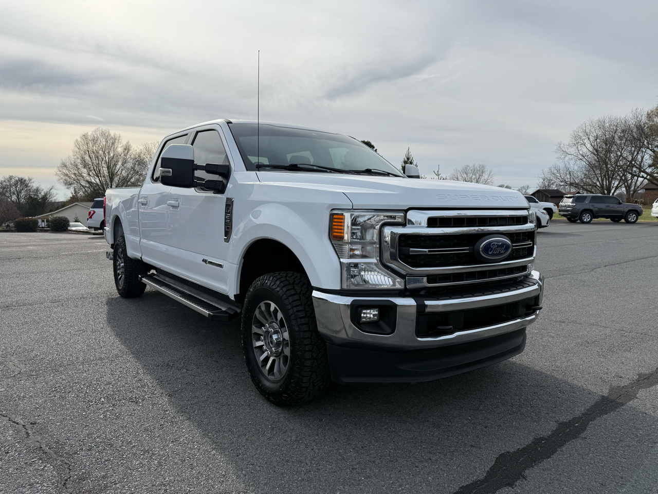 Ford F-250 SD Lariat Crew Cab 4WD 2022