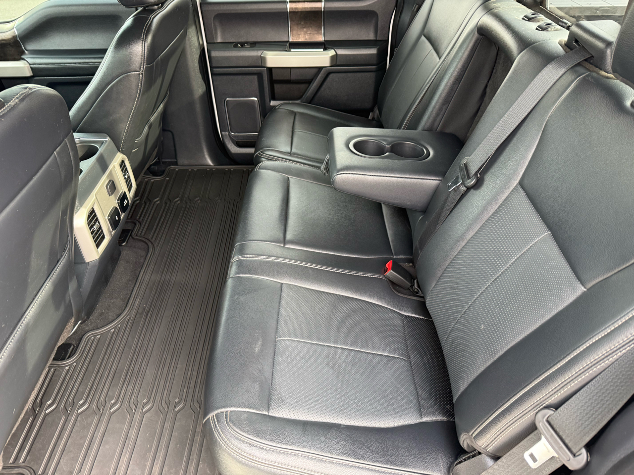 Ford F-250 SD Lariat Crew Cab 4WD 2022