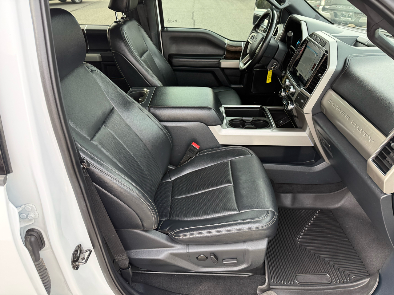 Ford F-250 SD Lariat Crew Cab 4WD 2022