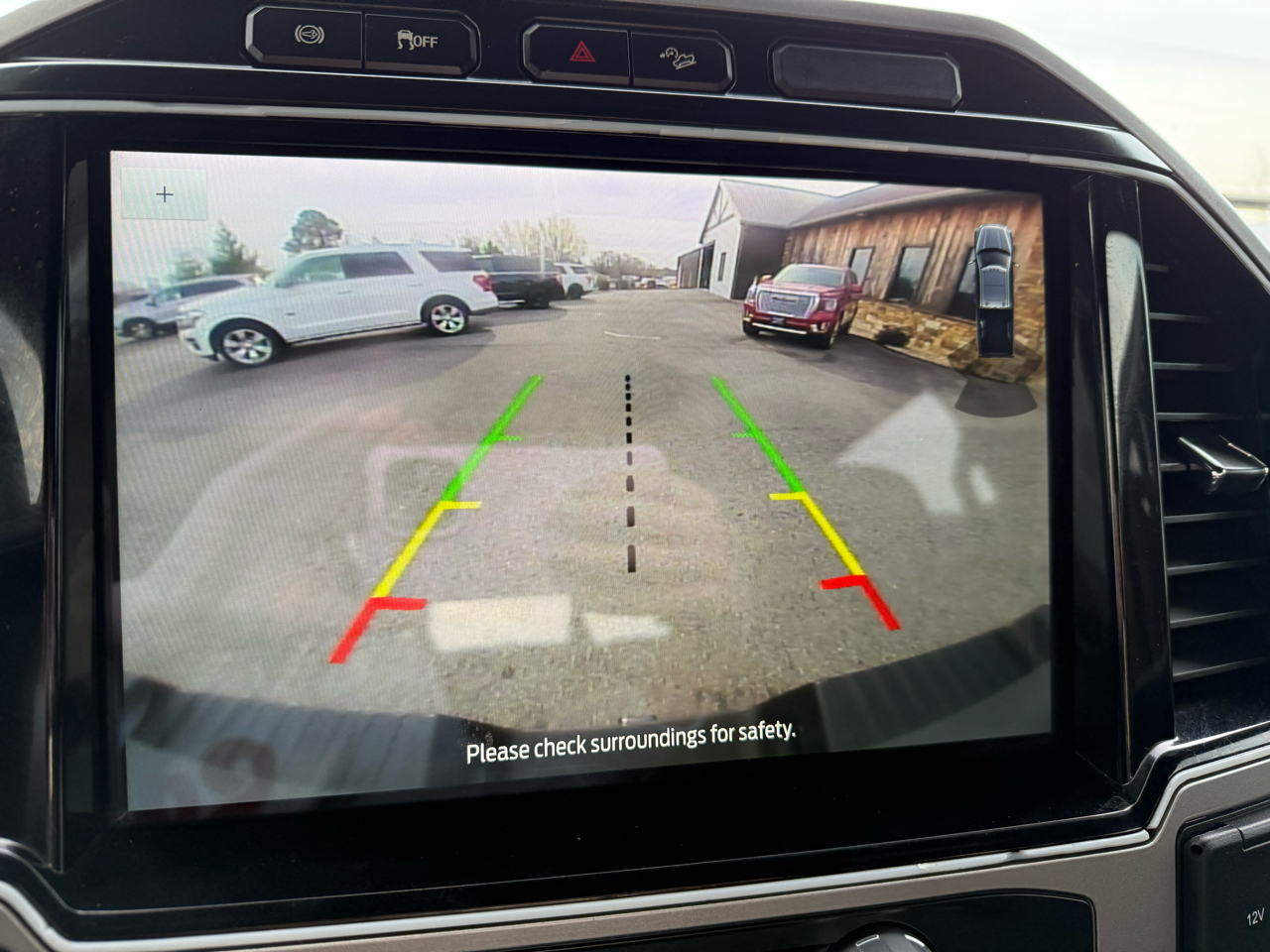 Ford F-250 SD Lariat Crew Cab 4WD 2022