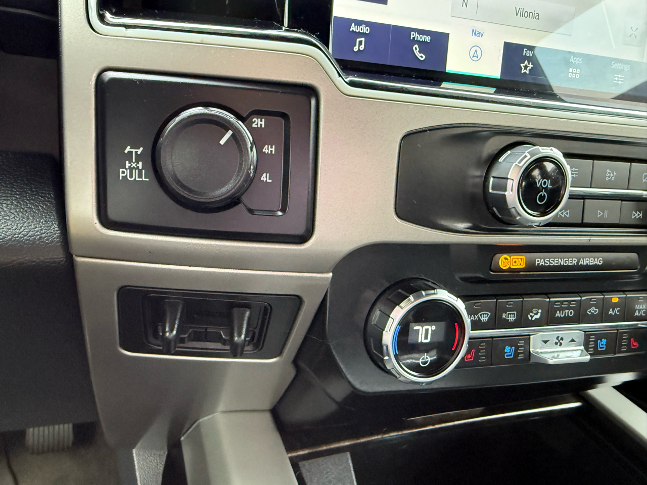 Ford F-250 SD Lariat Crew Cab 4WD 2022