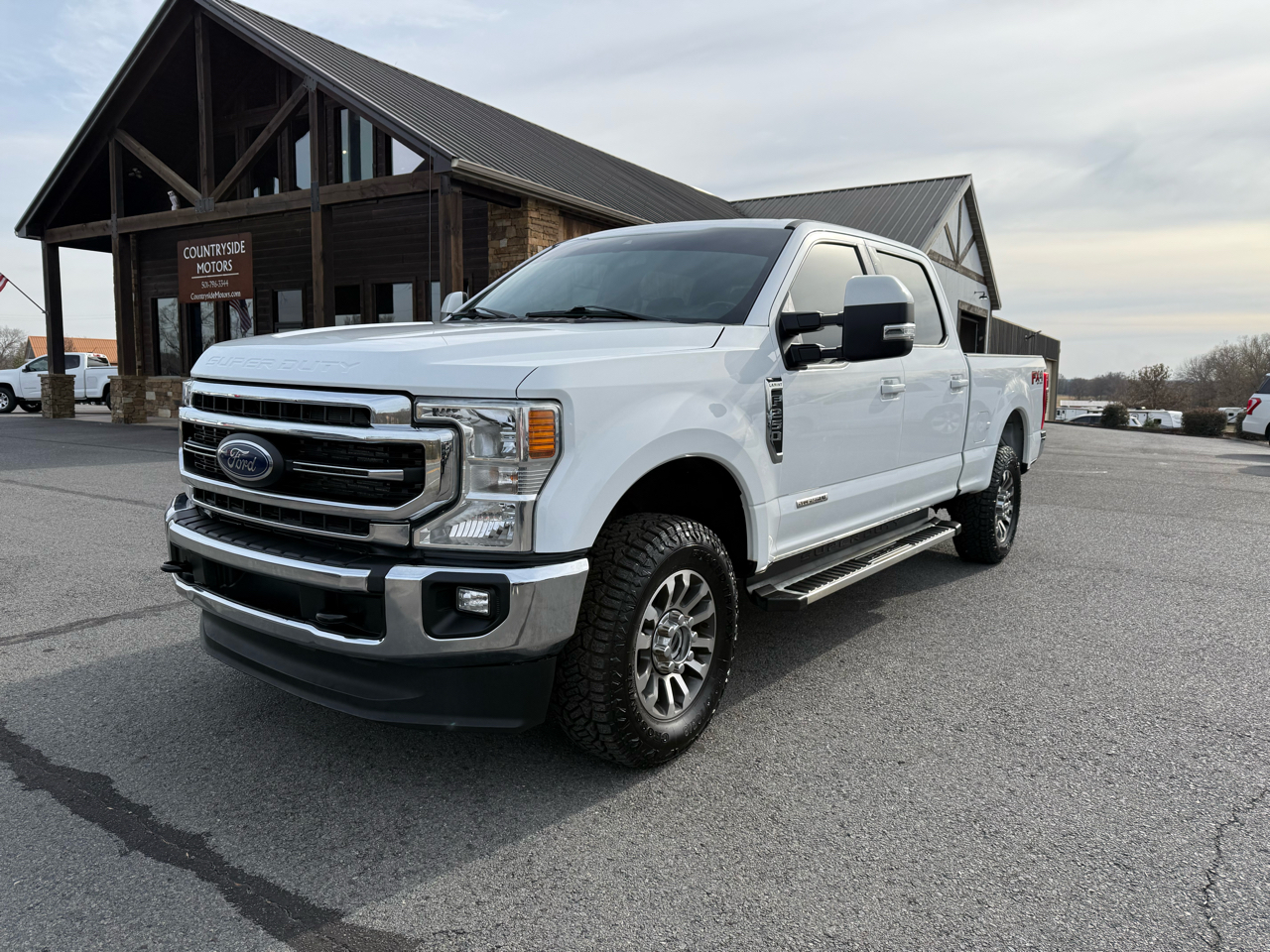 Ford F-250 SD Lariat Crew Cab 4WD 2022