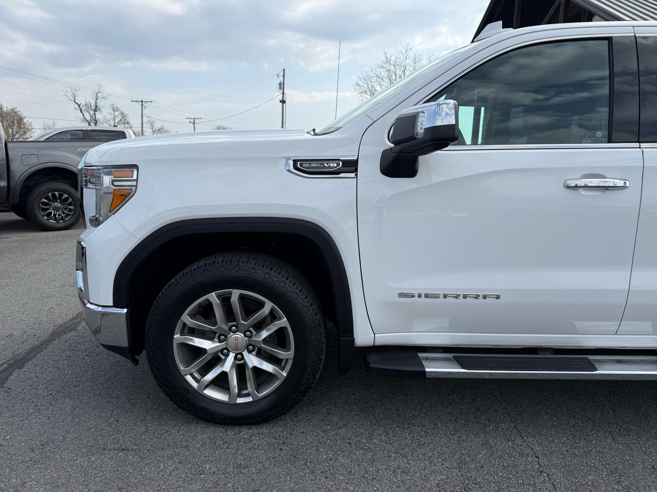 GMC Sierra 1500 SLT Crew Cab 4WD 2019