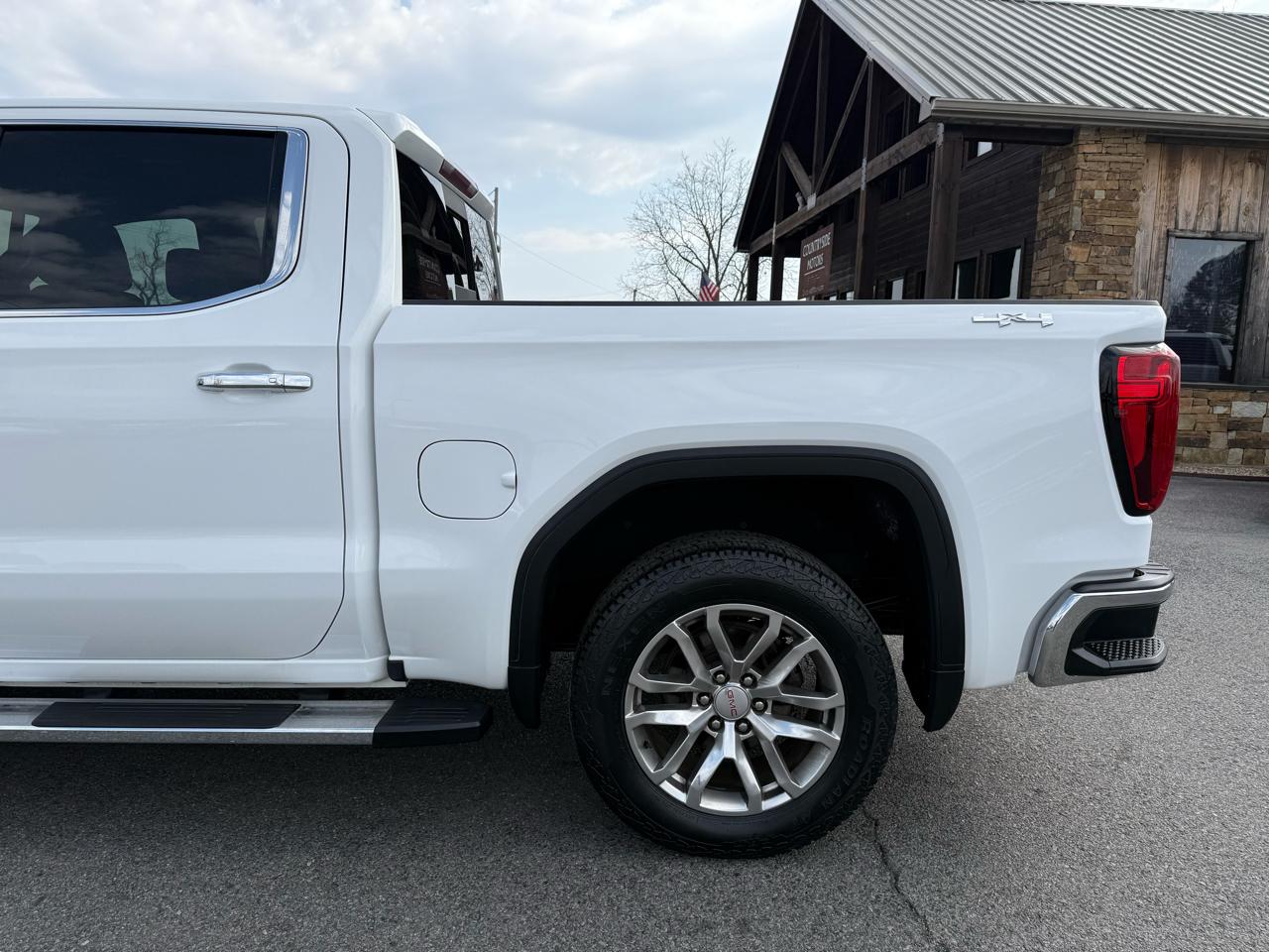 GMC Sierra 1500 SLT Crew Cab 4WD 2019