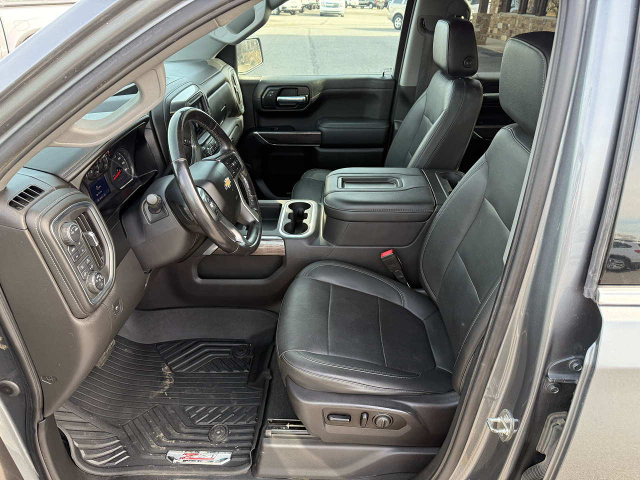 Chevrolet Silverado 1500 LTZ Crew Cab 4WD 2021