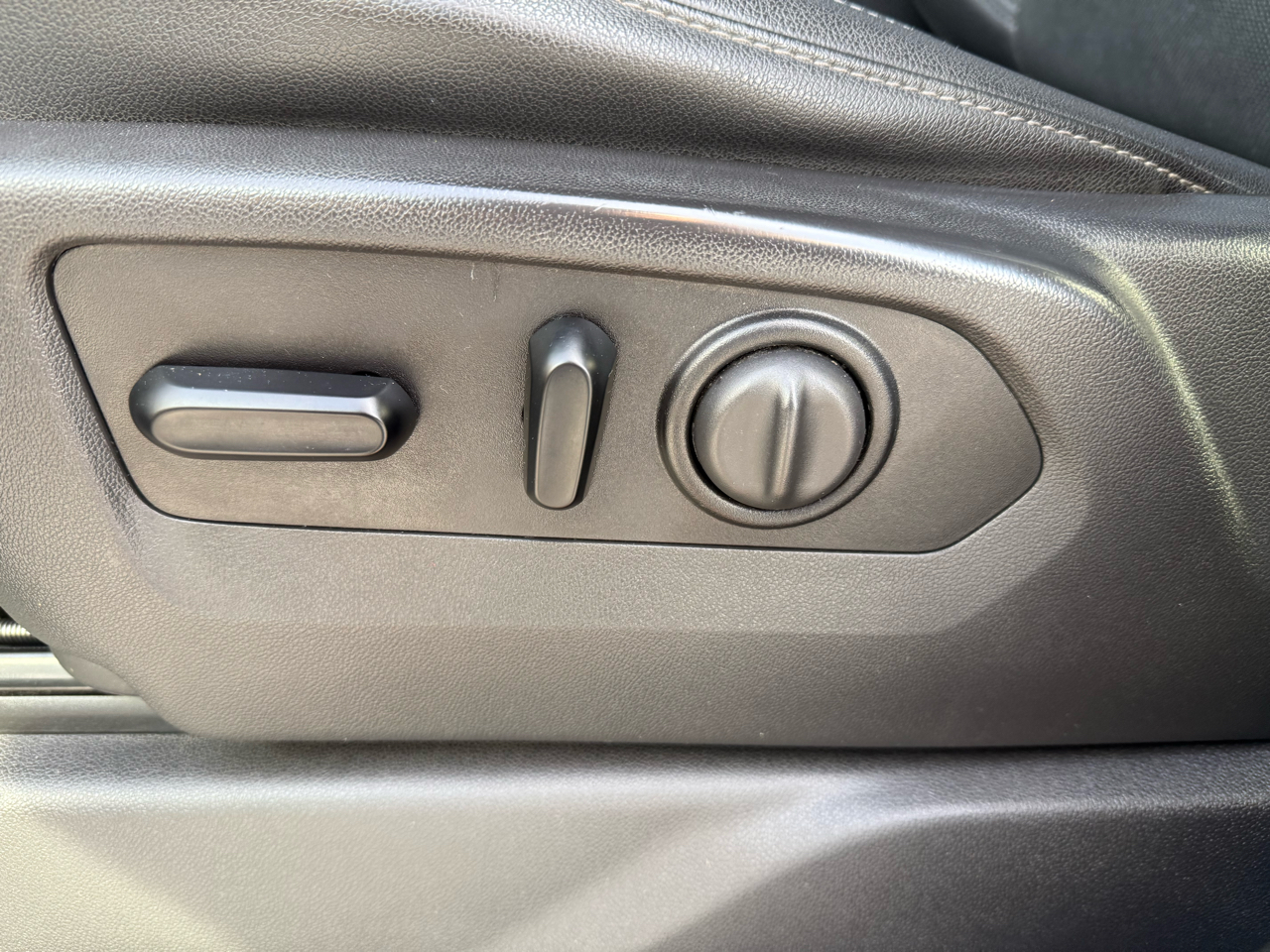 Chevrolet Silverado 1500 LTZ Crew Cab 4WD 2021