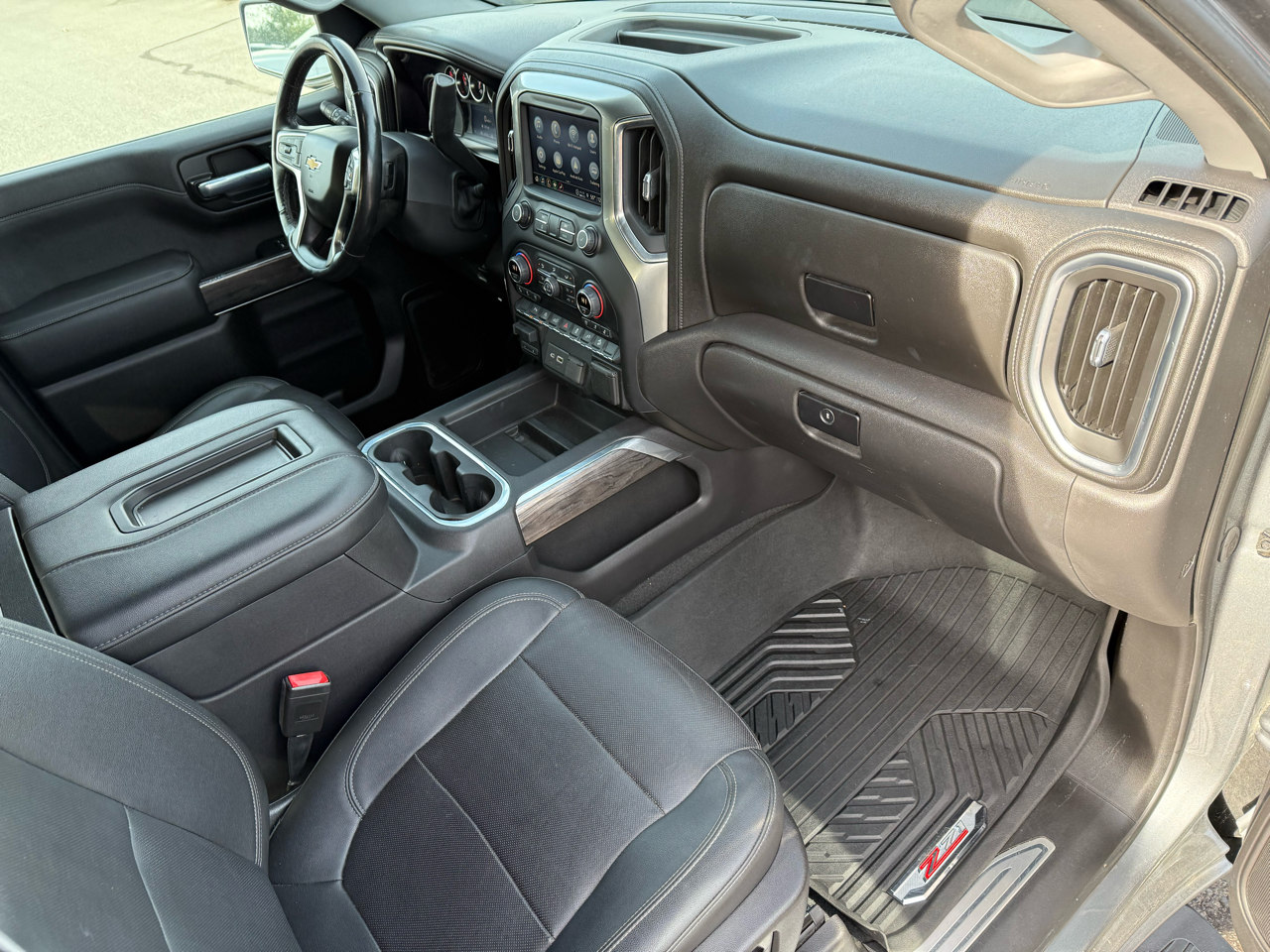 Chevrolet Silverado 1500 LTZ Crew Cab 4WD 2021