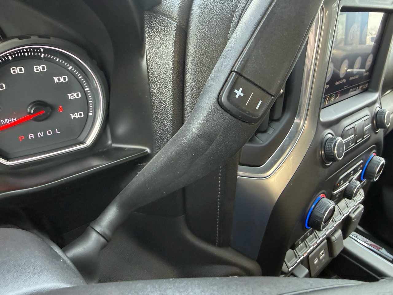 Chevrolet Silverado 1500 LTZ Crew Cab 4WD 2021