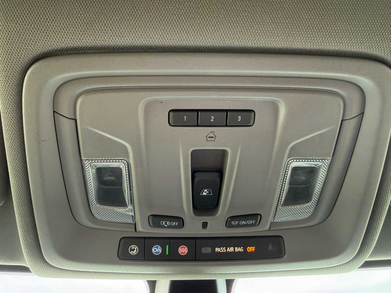 Chevrolet Silverado 1500 LTZ Crew Cab 4WD 2021