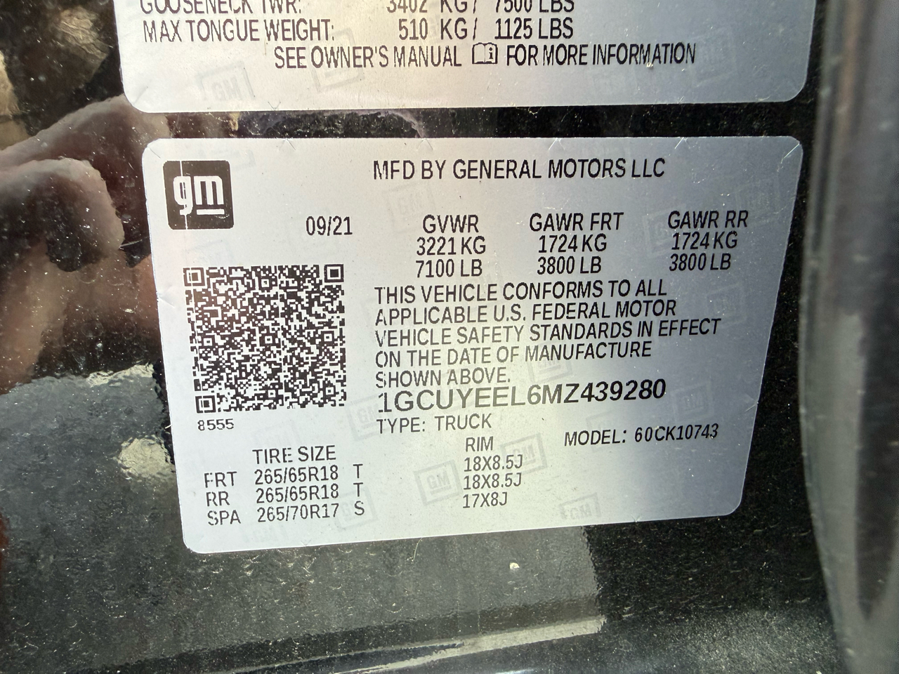 Chevrolet Silverado 1500 RST Crew Cab 4WD 2021