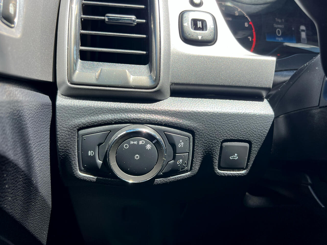 2020 Ford Ranger XLT photo 23