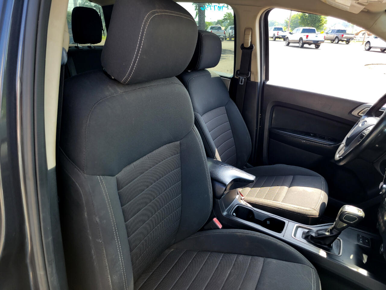 2019 Ford Ranger XLT photo 12