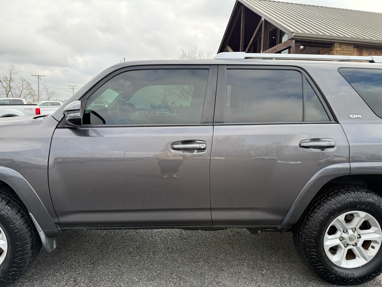Toyota 4Runner SR5 Premium 2WD (Natl) 2017