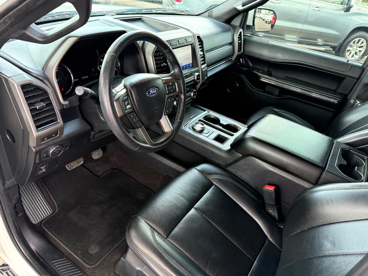 2020 Ford Expedition XLT photo 11