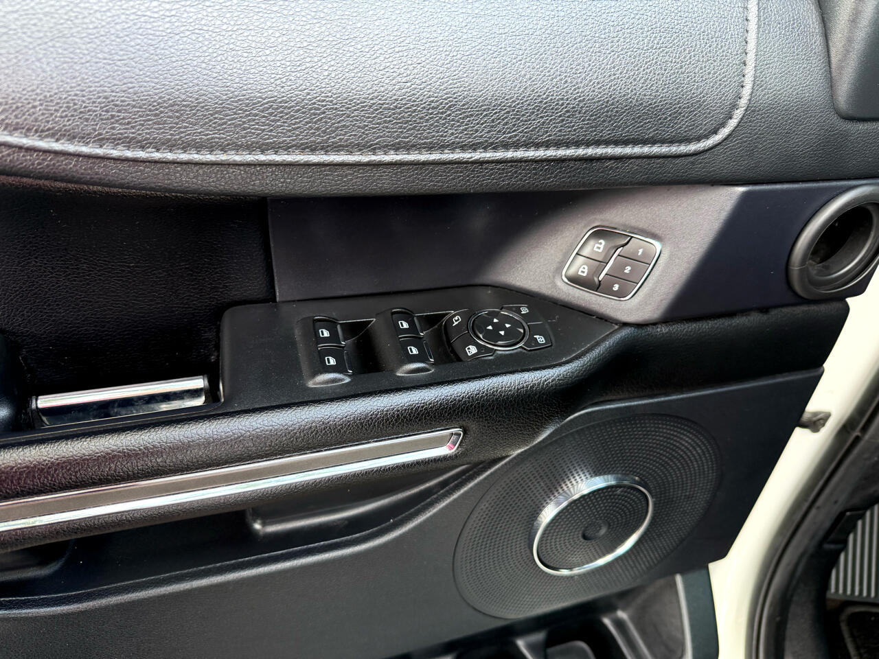 2020 Ford Expedition XLT photo 13
