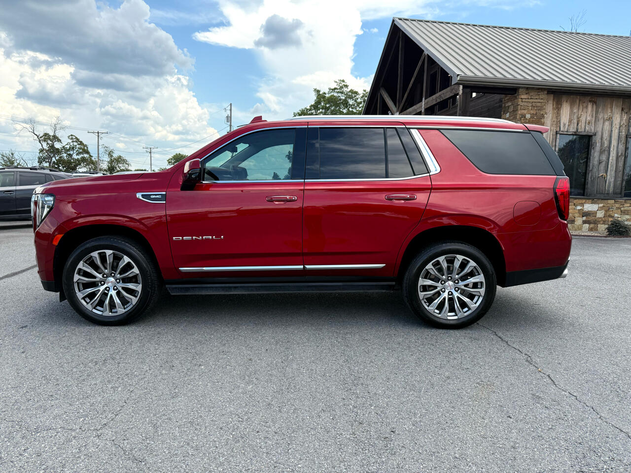2023 Gmc Yukon Denali photo 2
