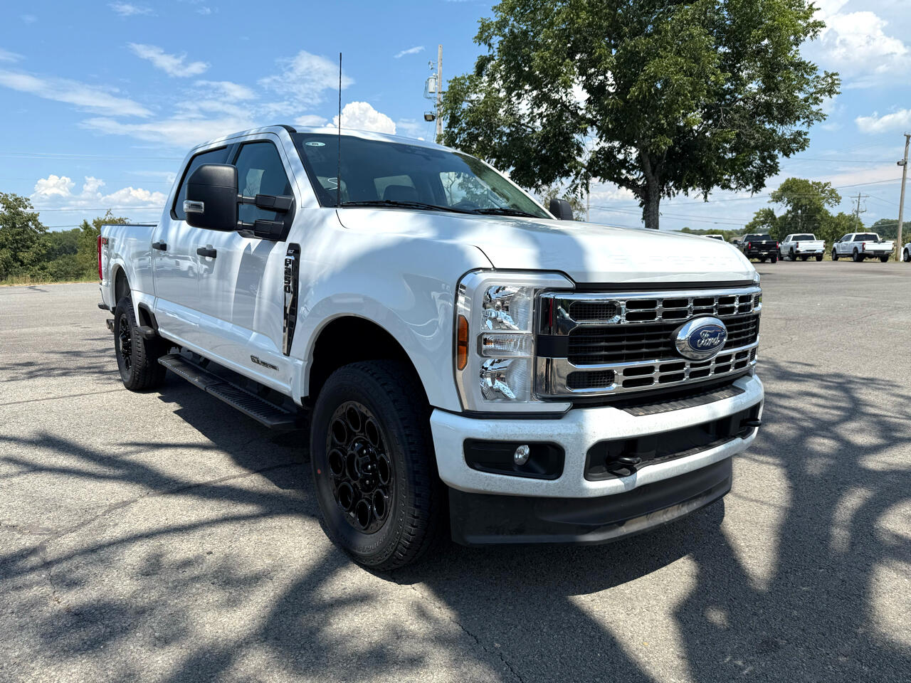 2024 Ford F-250 XLT photo 4