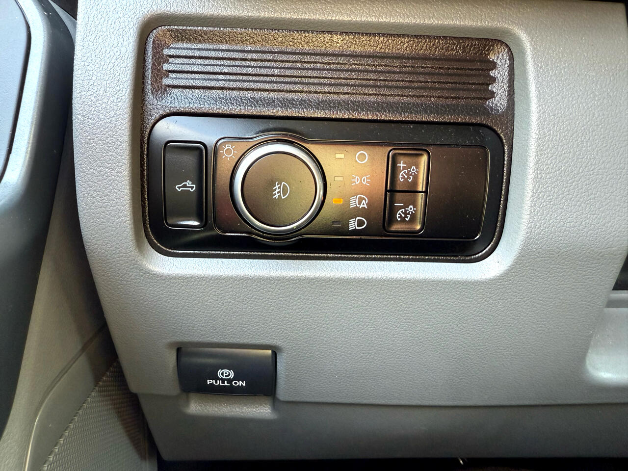 2024 Ford F-250 XLT photo 10