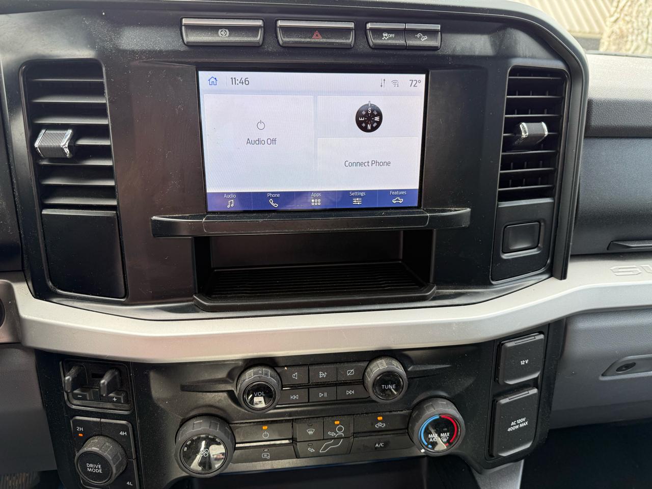 Ford F-250 SD XLT Crew Cab 4WD 2024