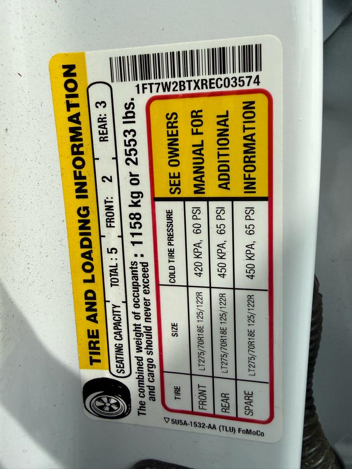 Ford F-250 SD XLT Crew Cab 4WD 2024