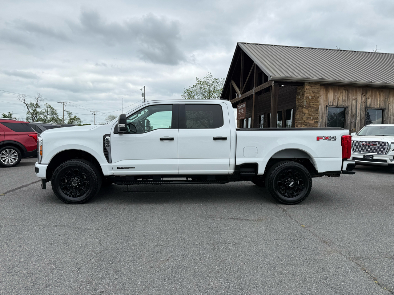Ford F-250 SD XLT Crew Cab 4WD 2024