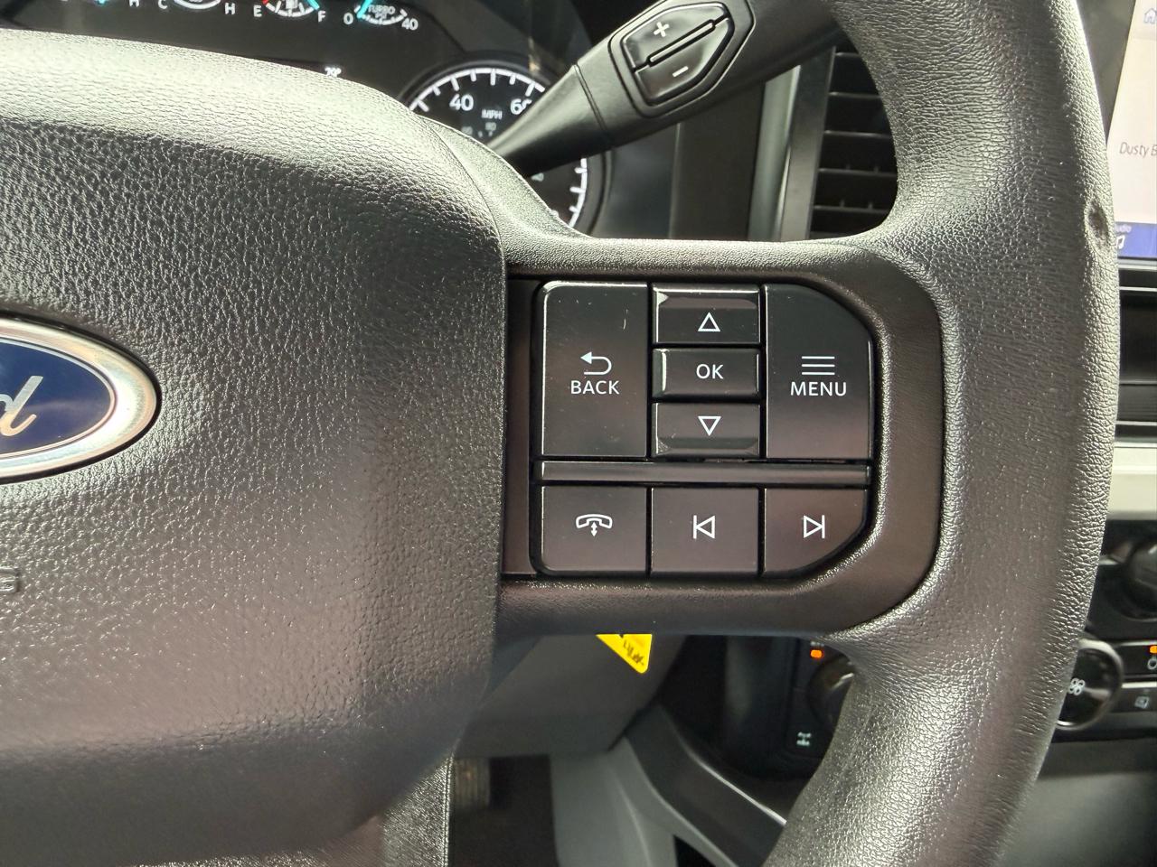 Ford F-250 SD XLT Crew Cab 4WD 2024