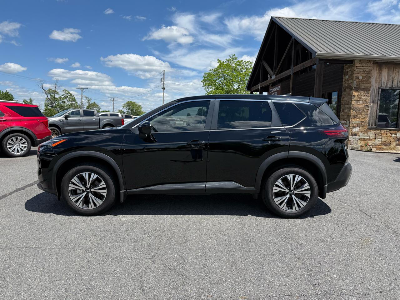 Nissan Rogue SV 2023