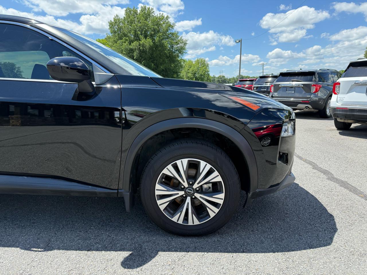 Nissan Rogue SV 2023