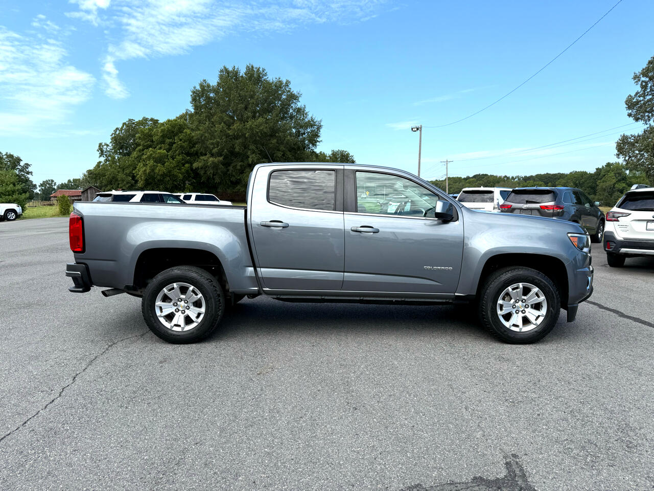 2020 Chevrolet Colorado LT photo 5