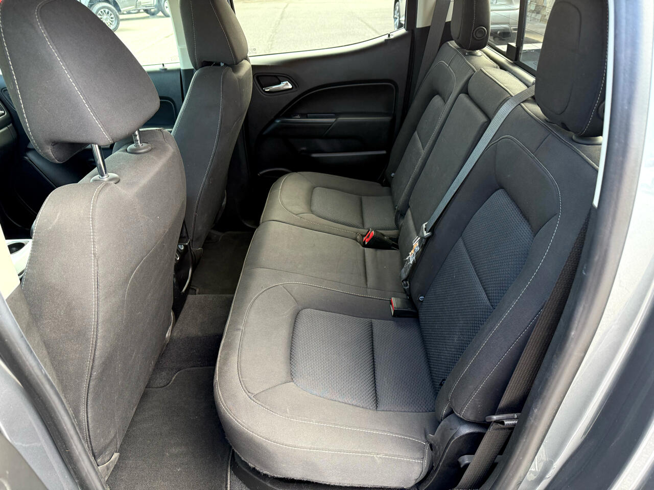 2020 Chevrolet Colorado LT photo 12