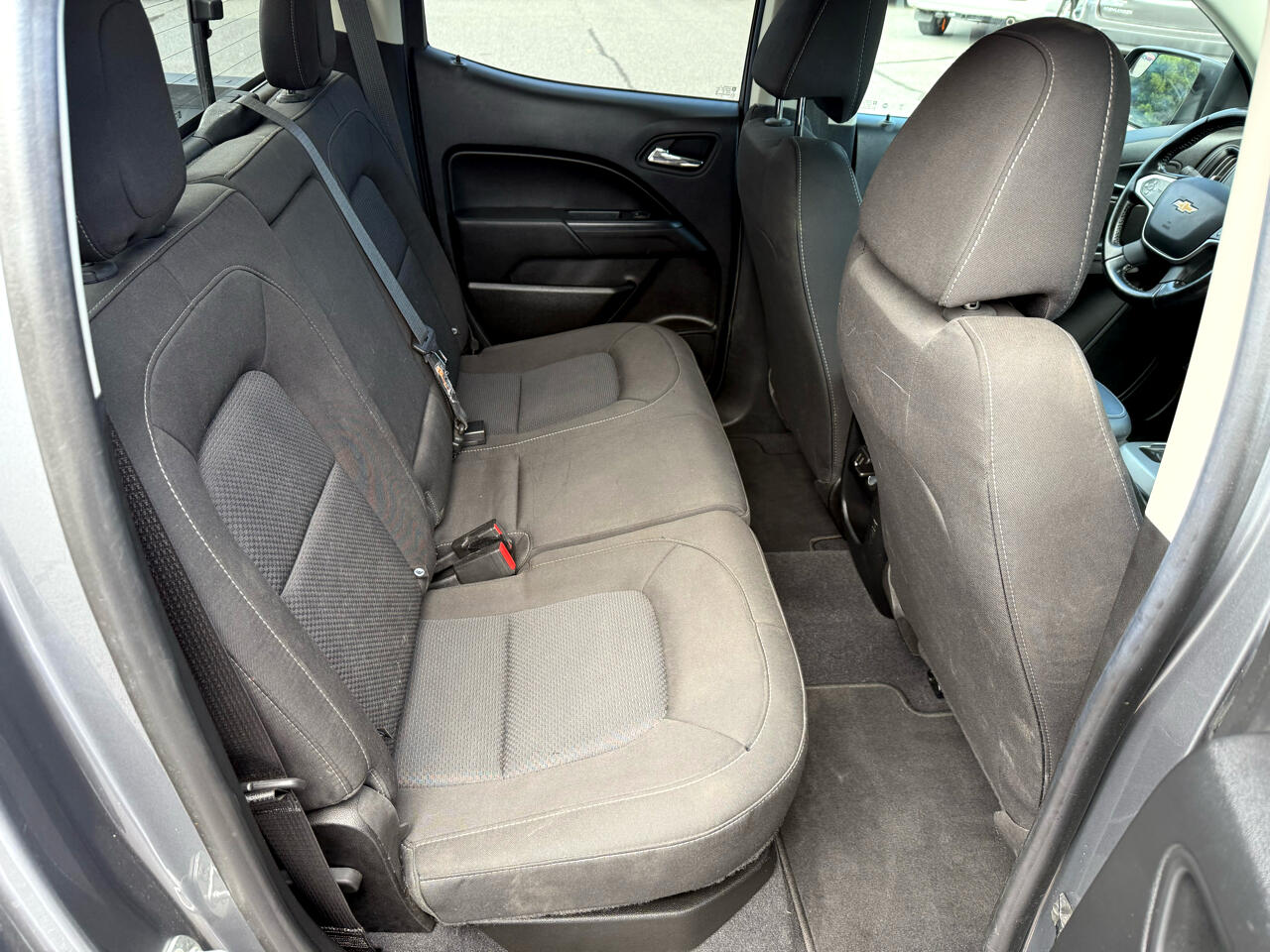 2020 Chevrolet Colorado LT photo 14