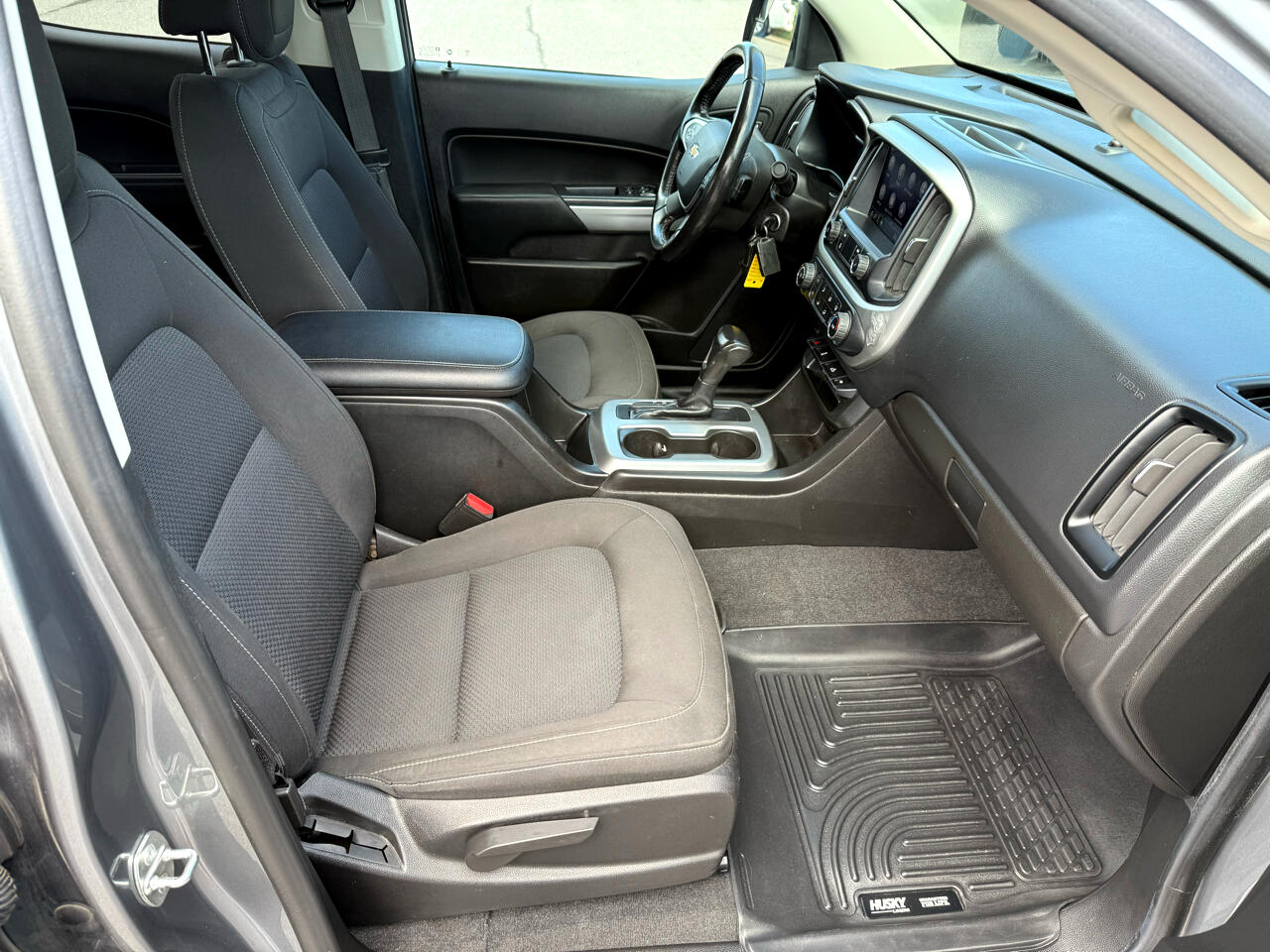 2020 Chevrolet Colorado LT photo 15