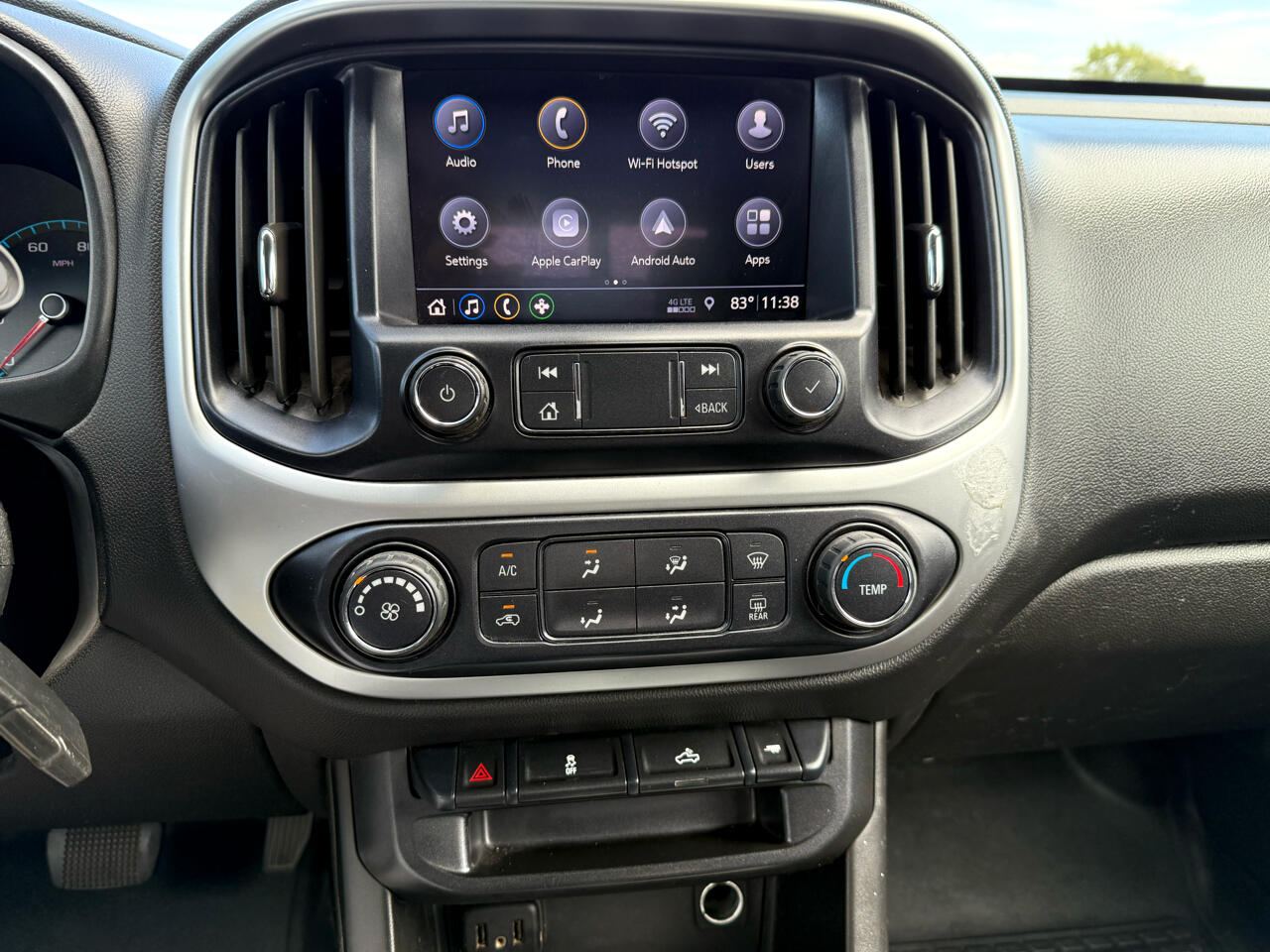 2020 Chevrolet Colorado LT photo 24