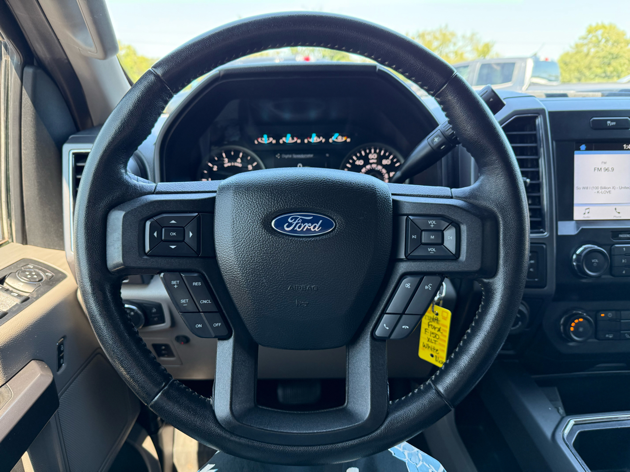 Ford F-150 XLT SuperCrew 4WD 2019 Ford F-150 XLT SuperCrew 4WD 2019