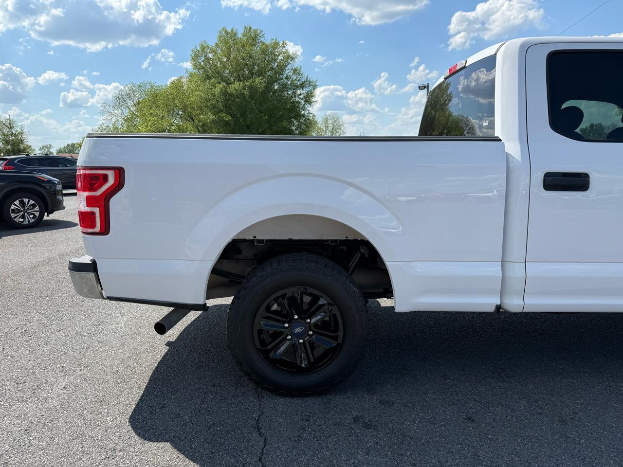 Ford F-150 XLT SuperCrew 4WD 2018