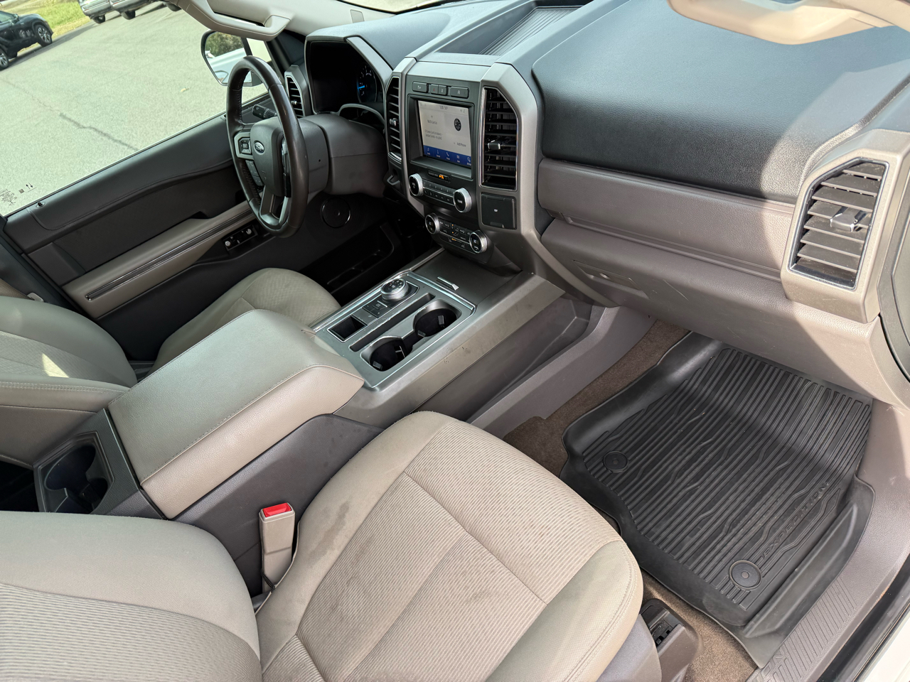 Ford Expedition Max XLT 2020